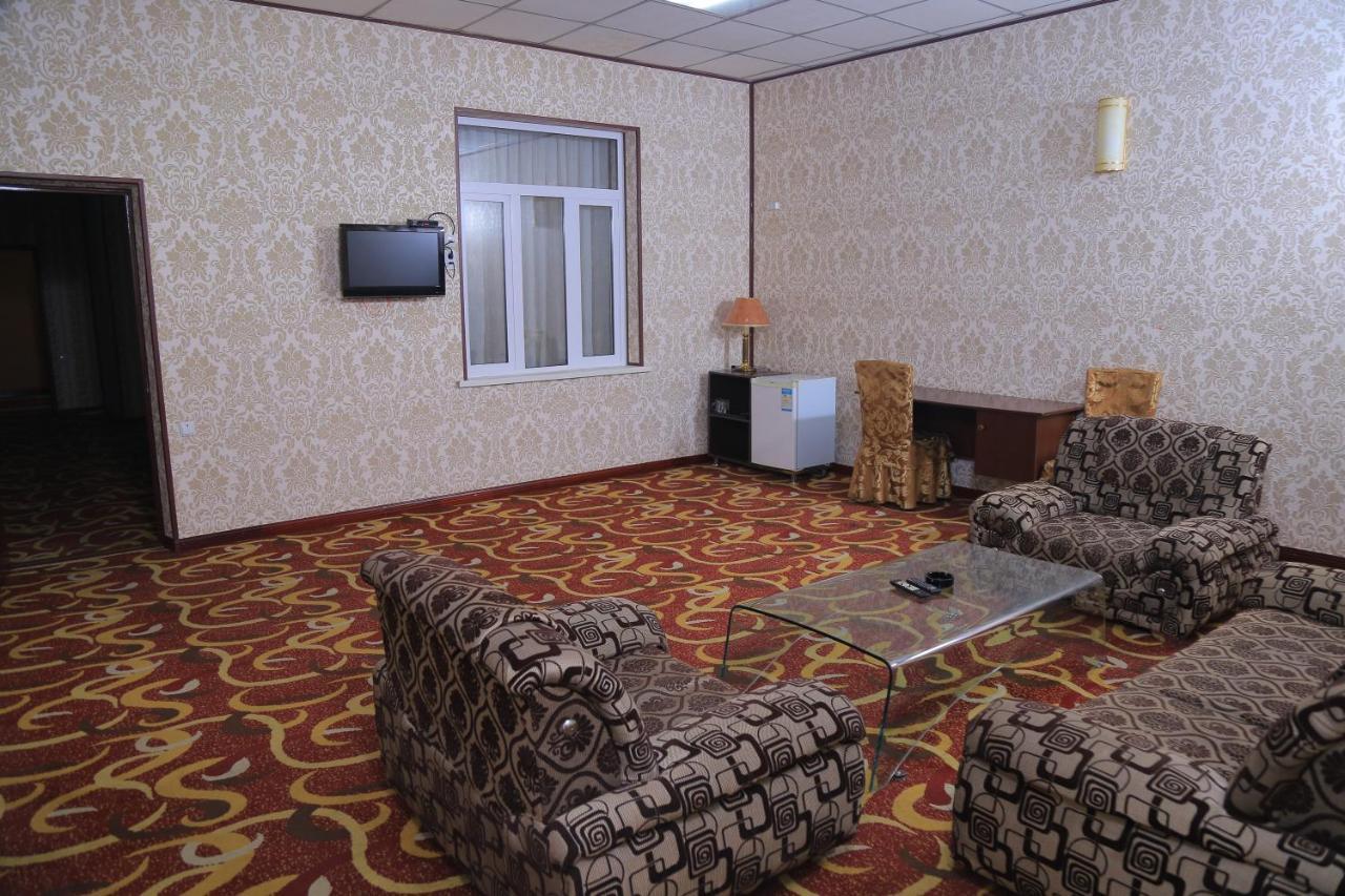 Dangara Hotel Kokand Buitenkant foto